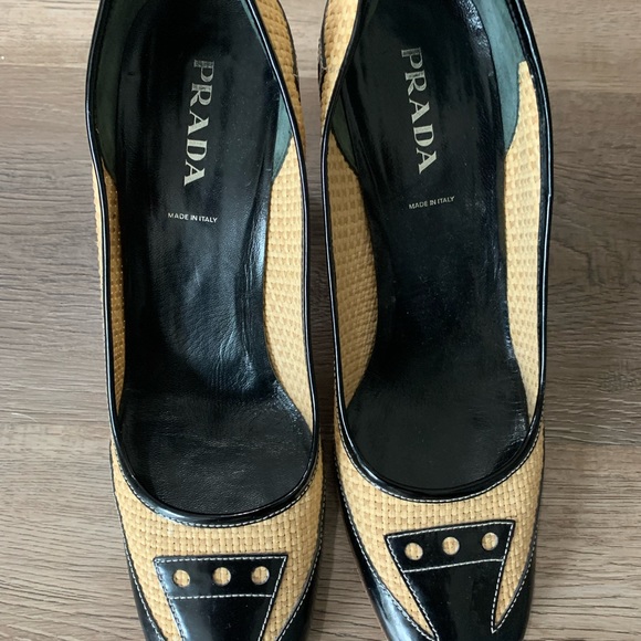 Prada Cap Toe Raffia Heel - Picture 3 of 8
